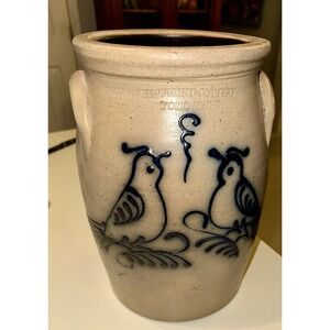 Large Vintage Stoneware Beaumont Pottery York Maine Signed 1984 Doves 10 3/4